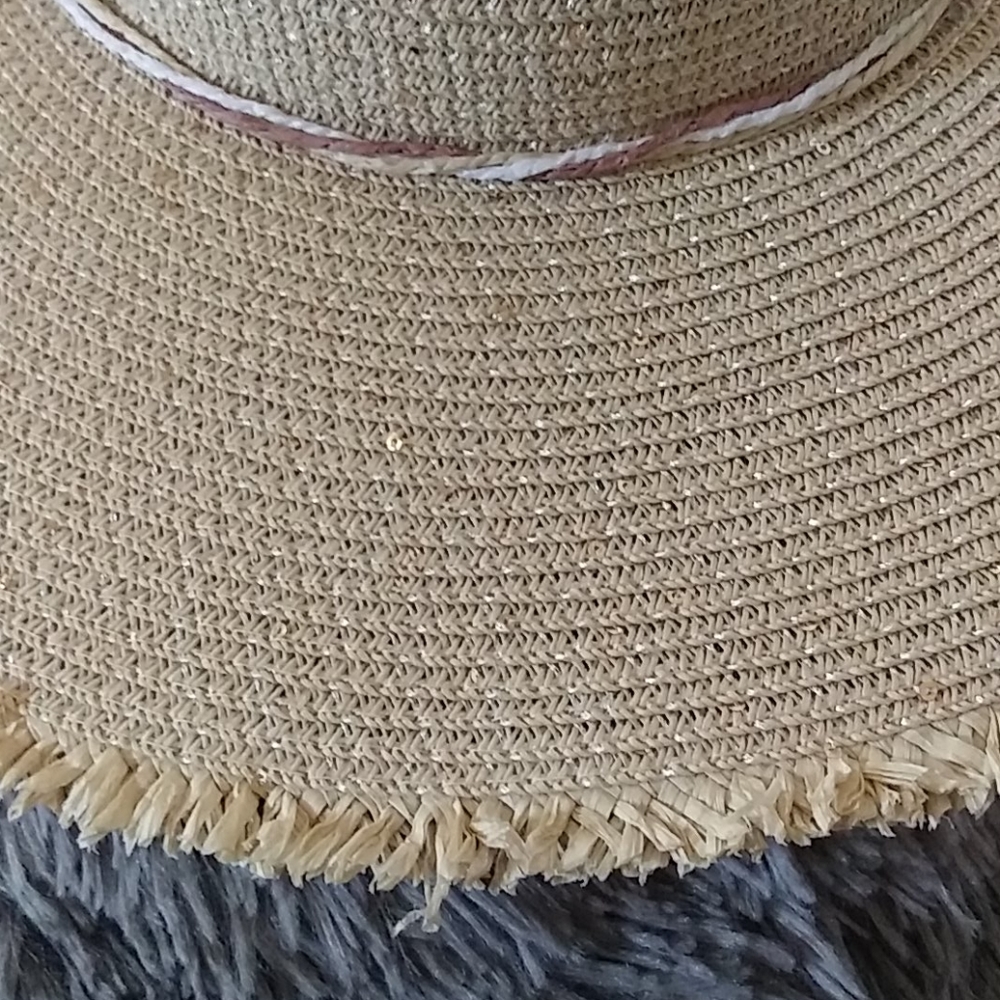INC LADIES HAT - Picture 5 of 7